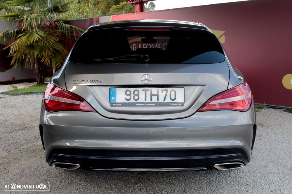 Mercedes-Benz CLA 180 d Shooting Brake AMG Line - 14