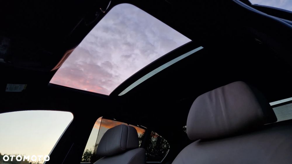 BMW Seria 5 - 25