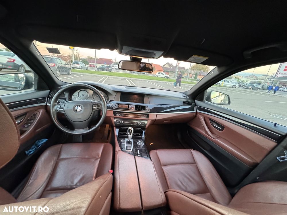 BMW Seria 5 520d Aut. - 7