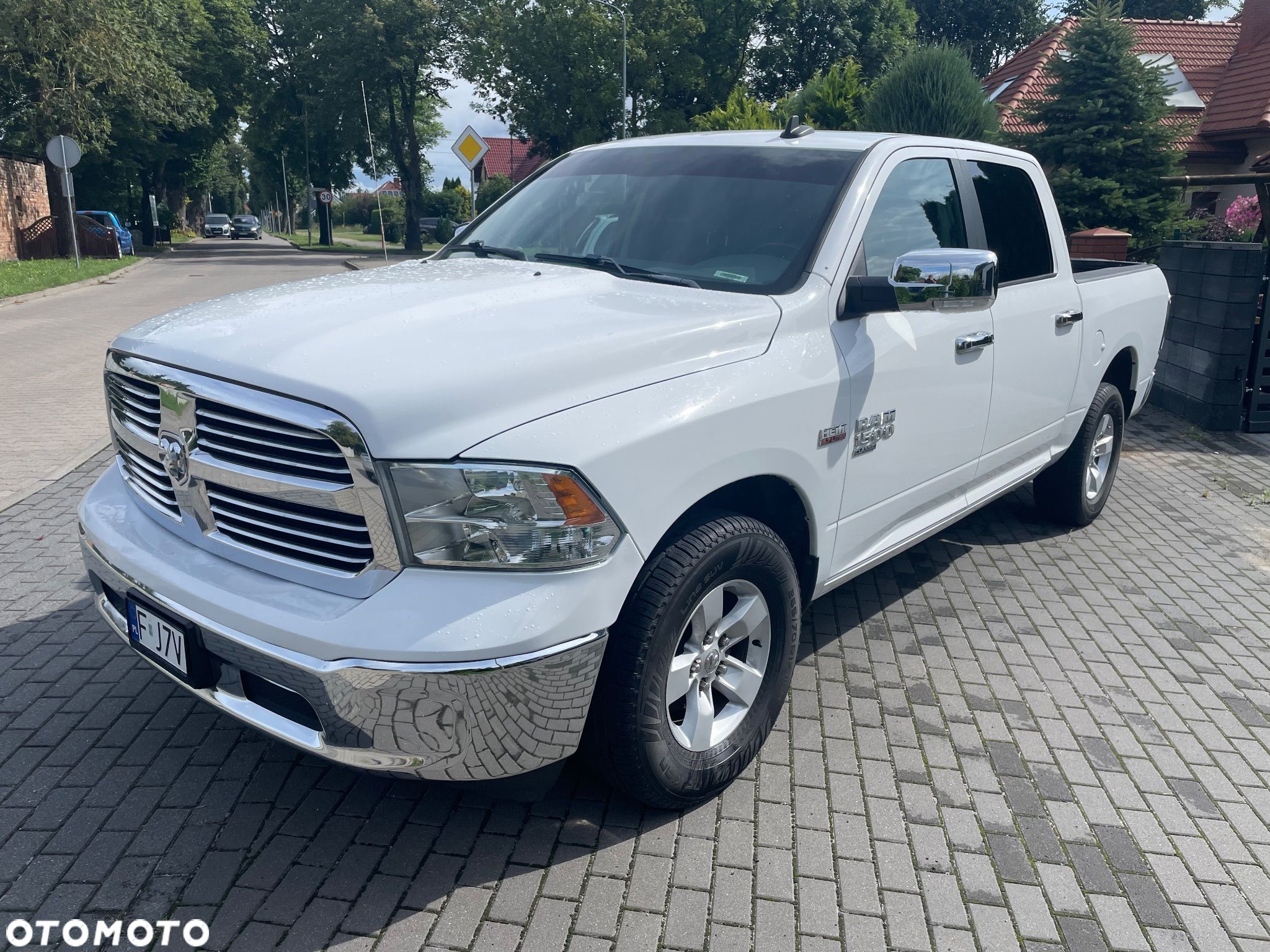 RAM 1500 Crew Cab Longhorn - 1