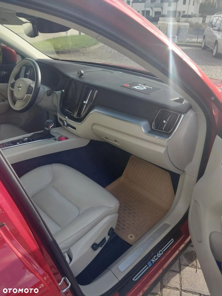 Volvo XC 60 T6 AWD Inscription - 3