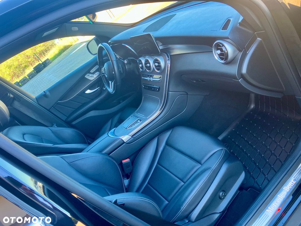 Mercedes-Benz GLC 300 4-Matic - 8