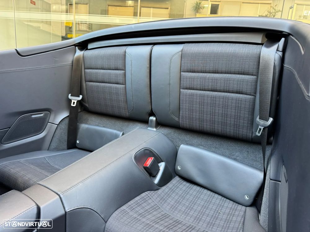 Porsche 911 (992) Carrera T - 5