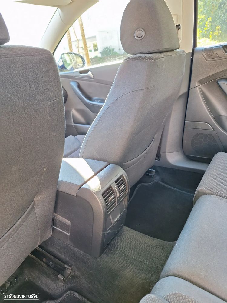 VW Passat Variant 1.4 TSI DSG Comfortline BlueMotion - 16