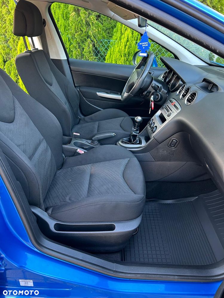 Peugeot 308 1.6 HDi Premium - 19