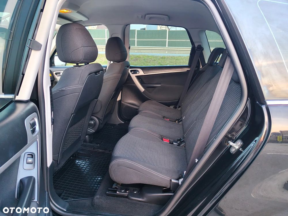 Citroën C4 Picasso 1.6 HDi FAP Exclusive - 22