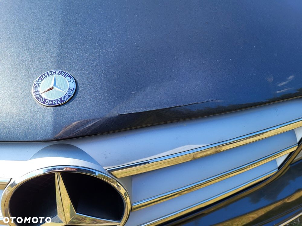 Mercedes-Benz Klasa C 180 BlueEFFICIENCY Avantgarde - 14