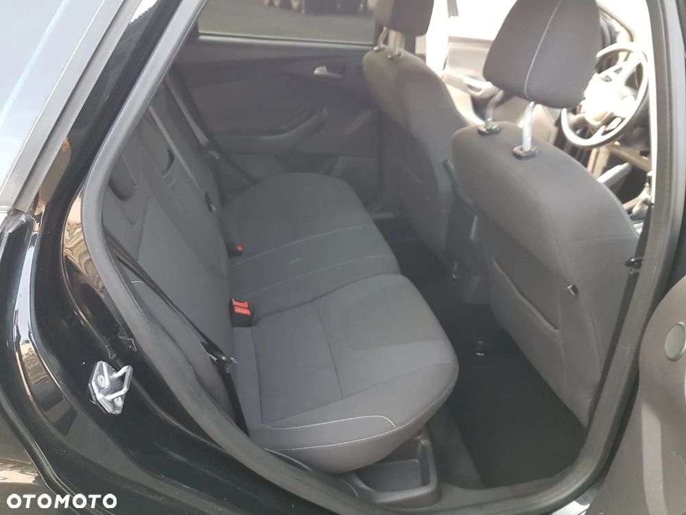 Ford Focus 1.6 EcoBoost Titanium - 16