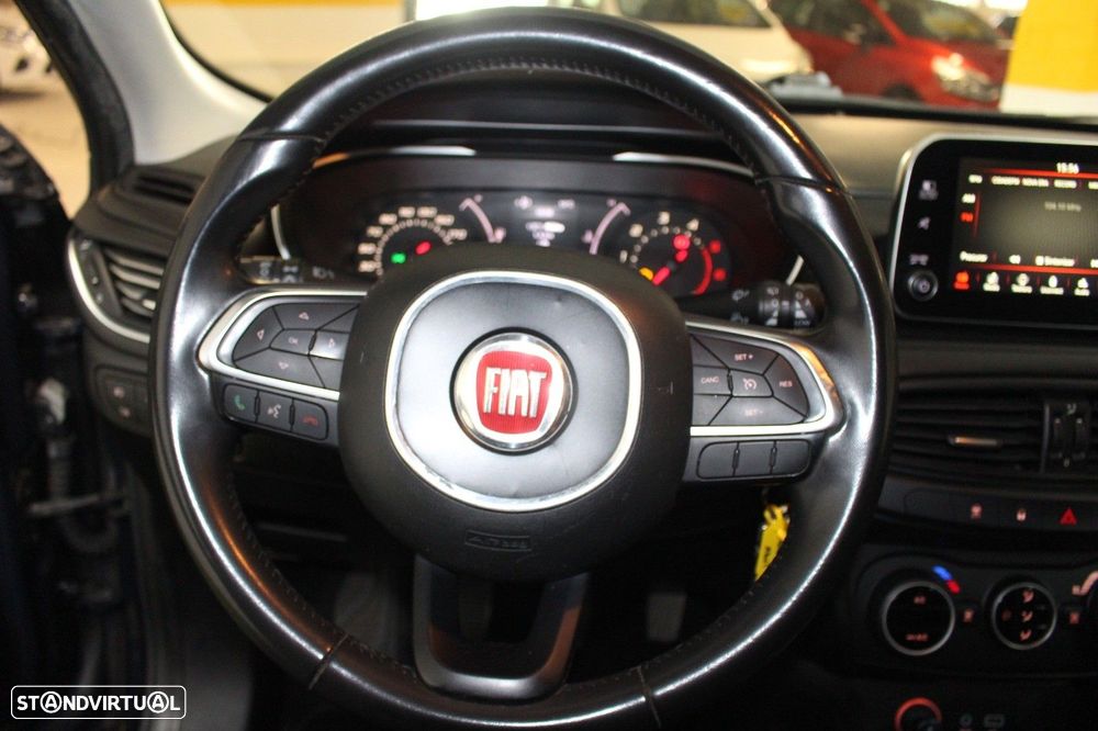Fiat Tipo 1.3 M-Jet Lounge J17 - 20