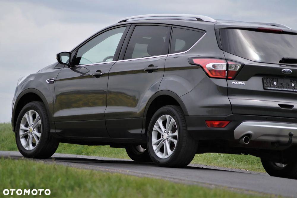 Ford Kuga - 14