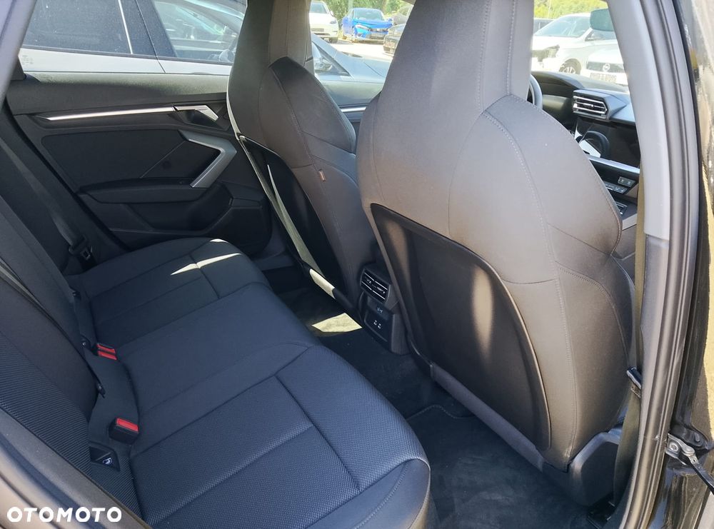 Audi A3 Sportback - 12