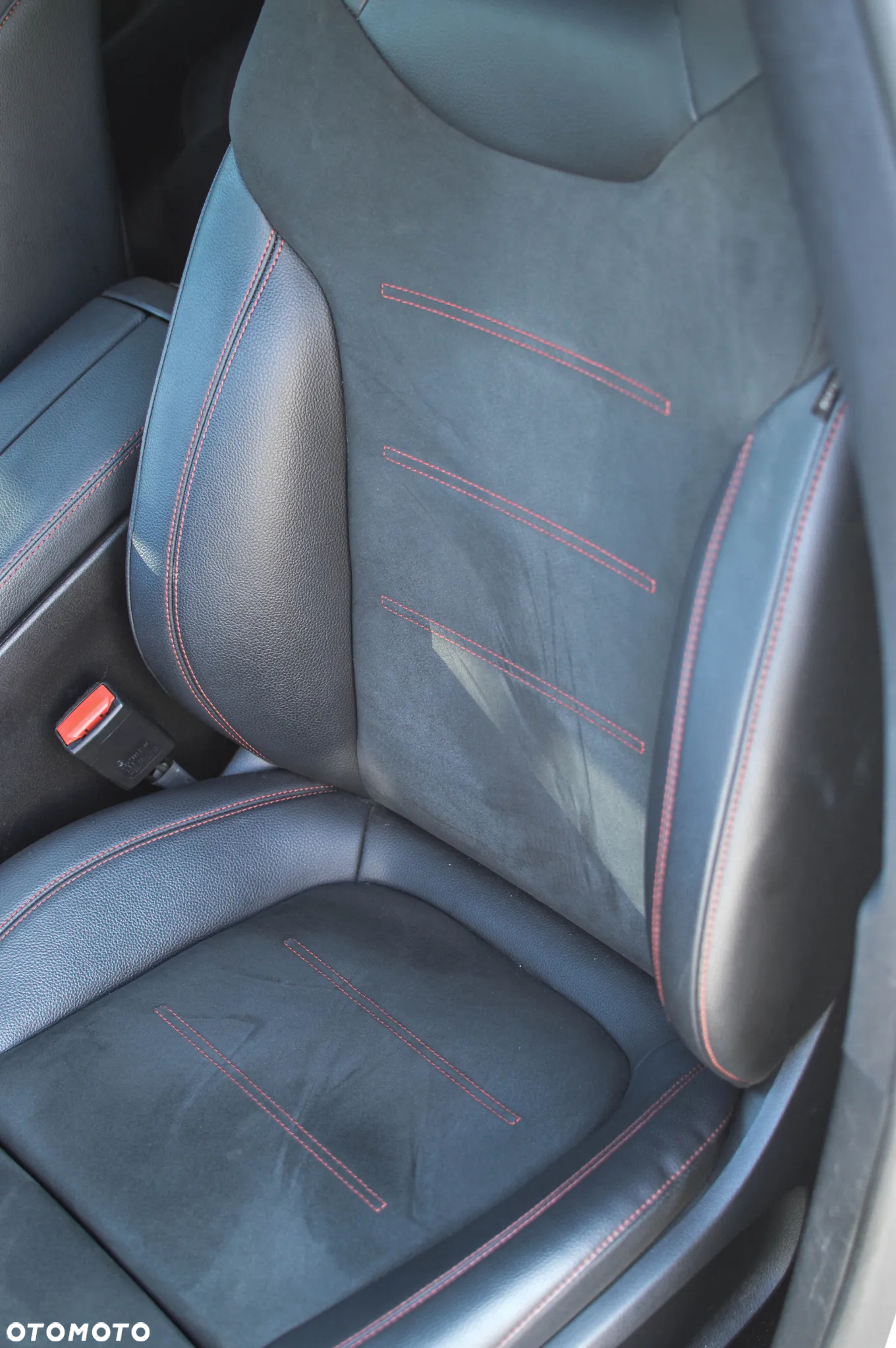 Mercedes-Benz CLA 250 4-Matic AMG Line 7G-DCT - 30