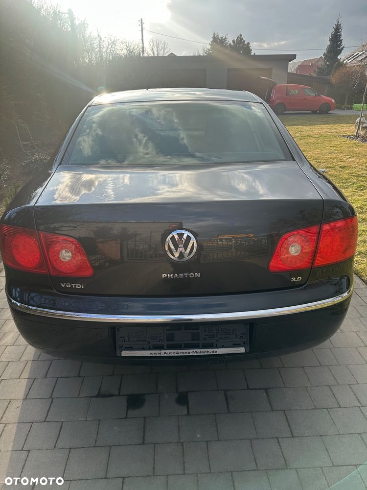 Volkswagen Phaeton - 19