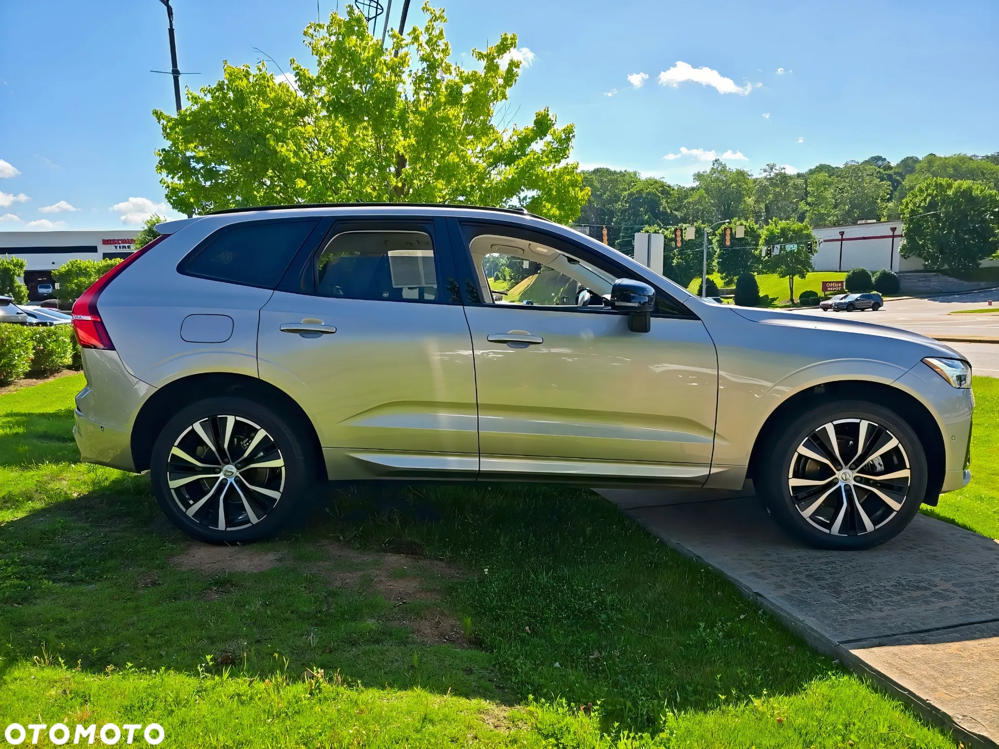 Volvo XC 60 B5 B AWD Plus Dark
