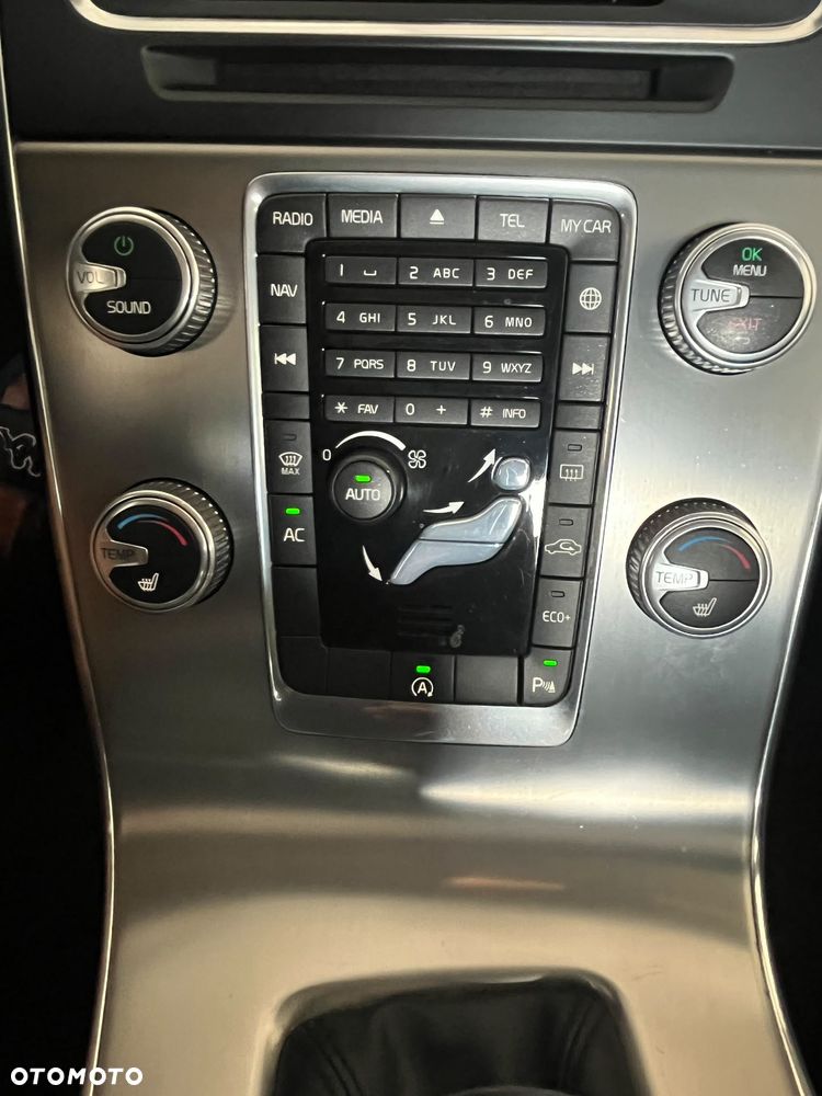 Volvo S60 D4 Geartronic Momentum - 21
