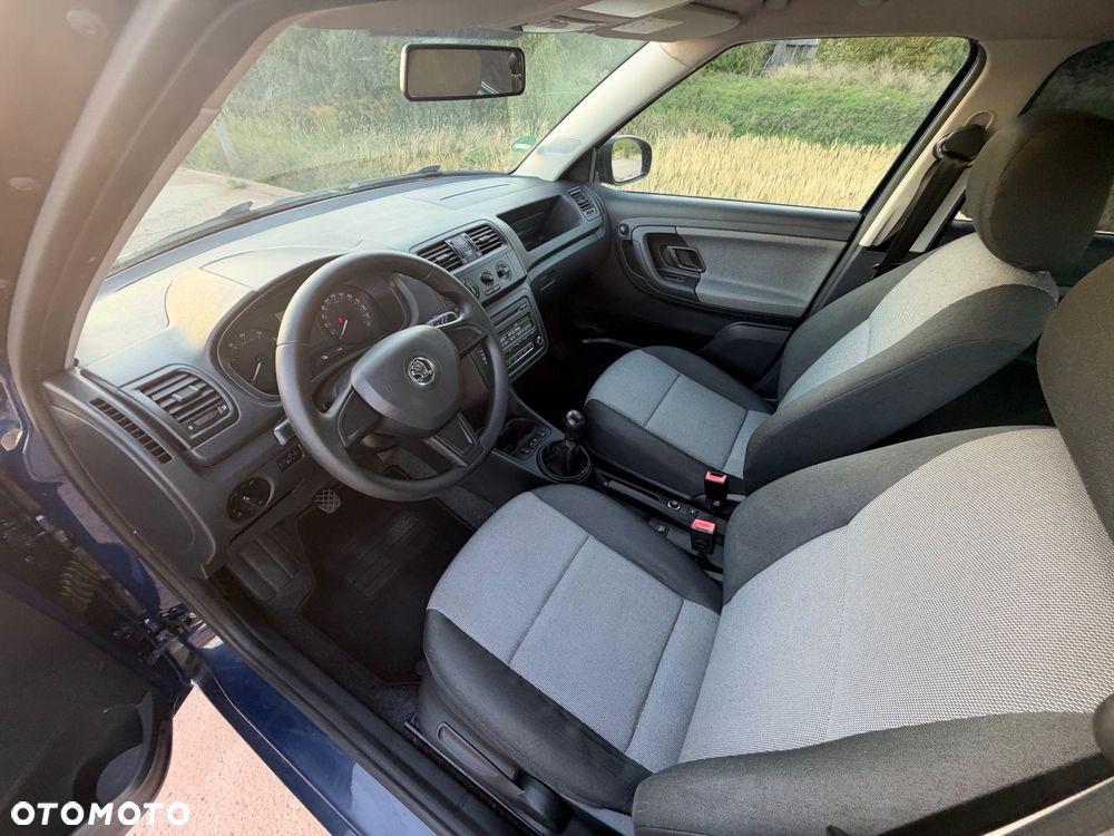 Skoda Fabia - 11
