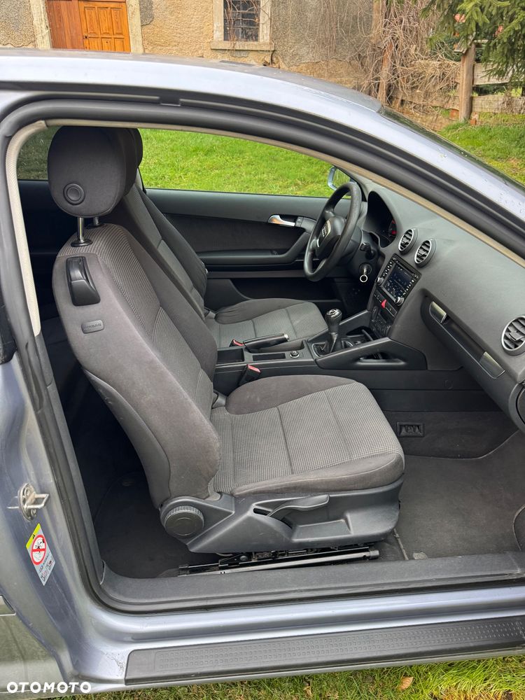 Audi A3 3-drzwiowe 1.9 TDI DPF Ambition - 11