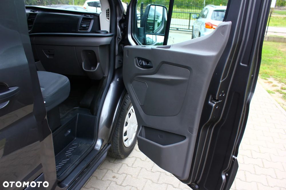 Ford TRANSIT 2.0 TDCI 170KM AUTOMAT L2H2 BLASZAK 3 OSOBOWY NAVIGACJA KAMERA - 30