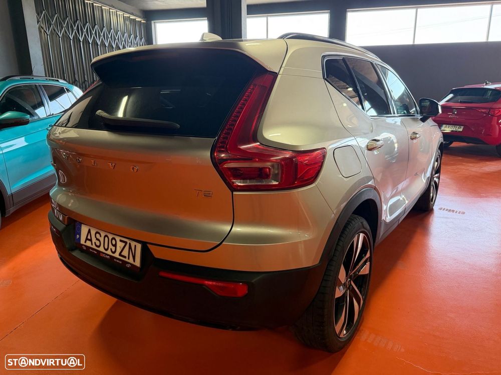 Volvo XC 40 1.5 T2 Plus Dark Auto - 10