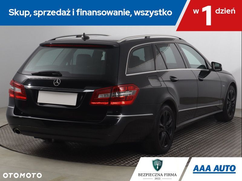 Mercedes-Benz Klasa E - 7