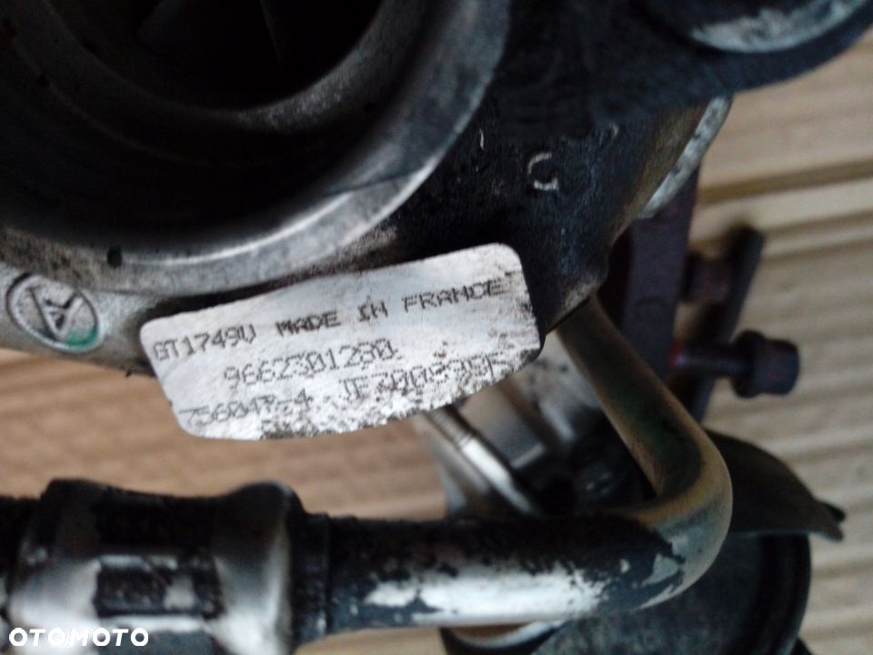 Citroen C5 C8 Peugeot 407 807 2.0 HDI 2.0 turbosprezarka 9662301280  9661306080 - 7