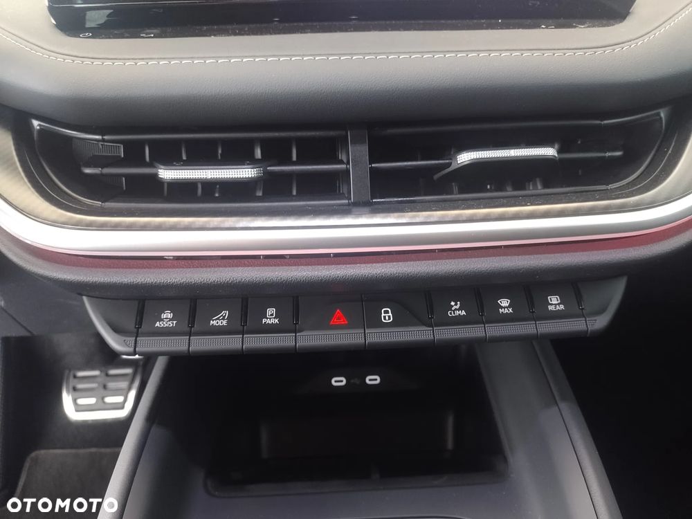 Skoda Elroq 60 63kWh Sportline - 18