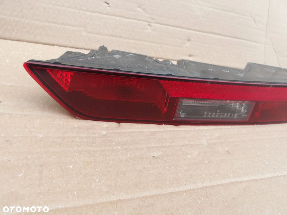 LAMPA TYL W ZDERZAK AUDI Q5 II 80A945070B 80A945069B - 3