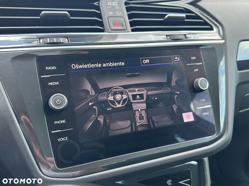 Volkswagen Tiguan 1.5 eTSI Elegance DSG - 26