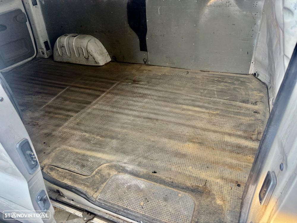 Opel Vivaro longa - 30