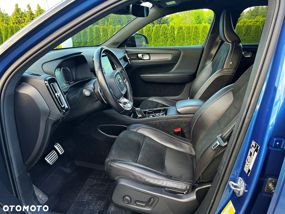 Volvo XC 40 T5 AWD R-Design - 10