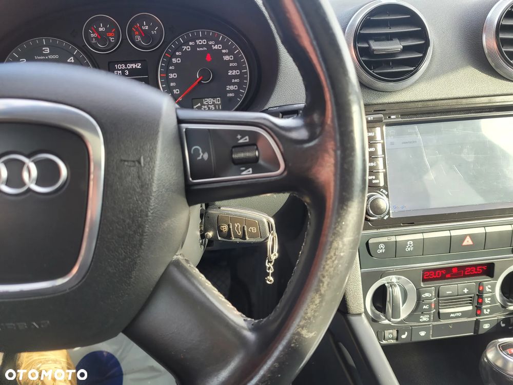 Audi A3 2.0 TDI DPF Ambiente S tronic - 17