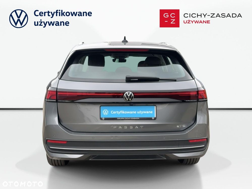 Volkswagen Passat Variant 1.5 TSI ACT mHEV Business DSG - 6