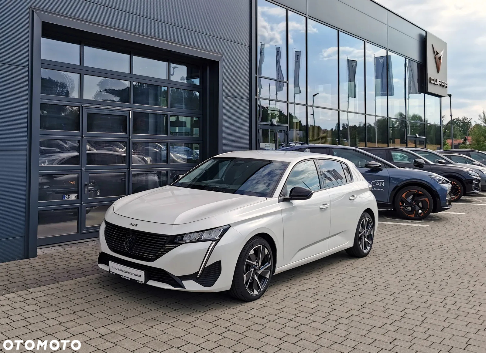 Peugeot 308 1.2 PureTech Allure Pack S&S EAT8 - 17
