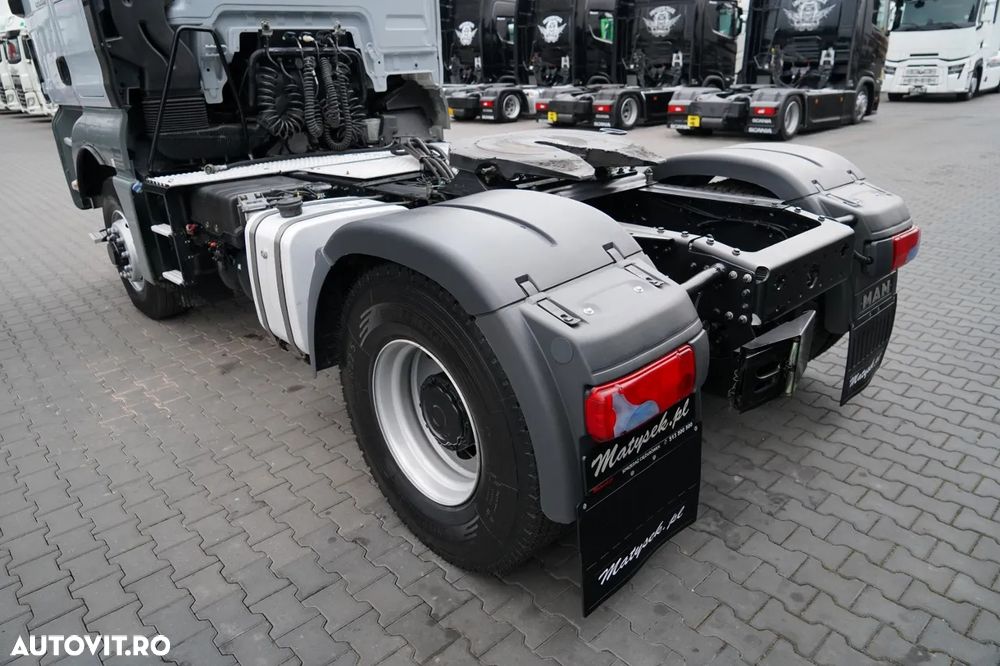MAN TGX 18.500 / 4x4 / HIDRAULICĂ / HIDROPROPULSARE / CABINĂ JOSĂ / ANVELOPE 100% / EURO 6 / - 15