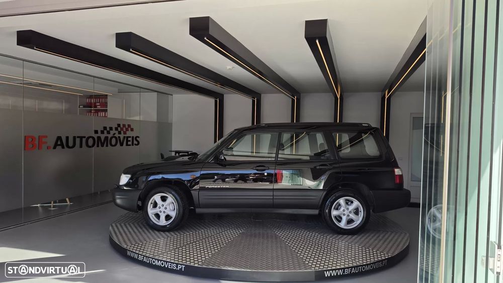 Subaru Forester 2.0 T XT - 14