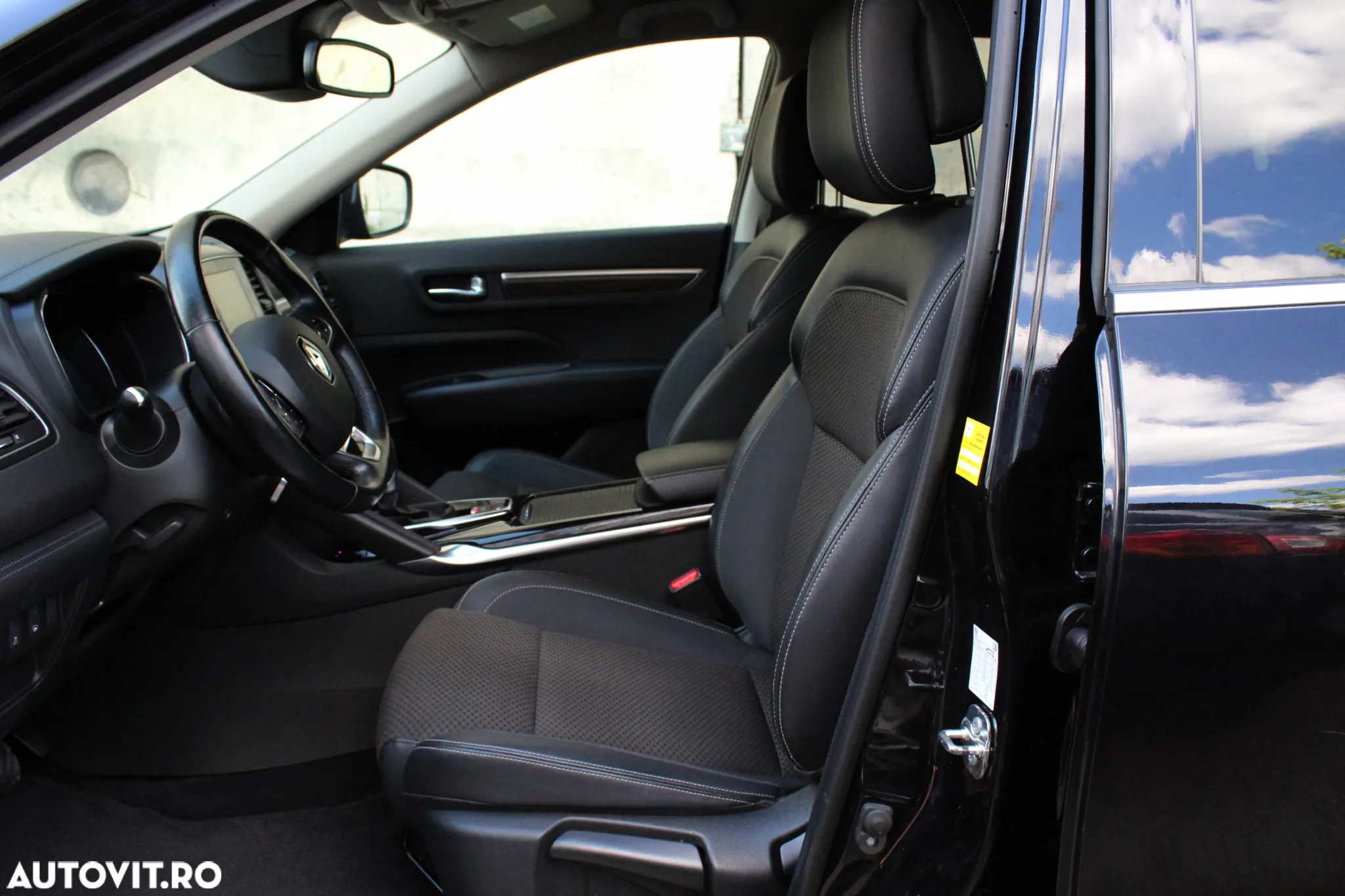 Renault Koleos ENERGY dCi 175 X-tronic 4WD LIMITED - 10