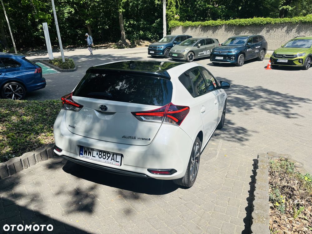 Toyota Auris - 5