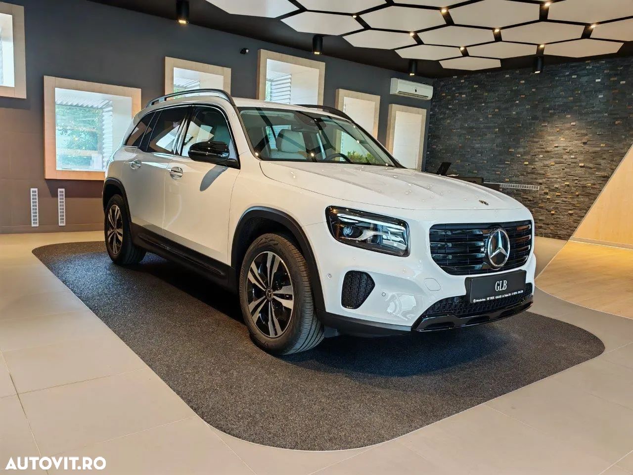 Mercedes-Benz GLB 200 d 4MATIC Aut. - 1