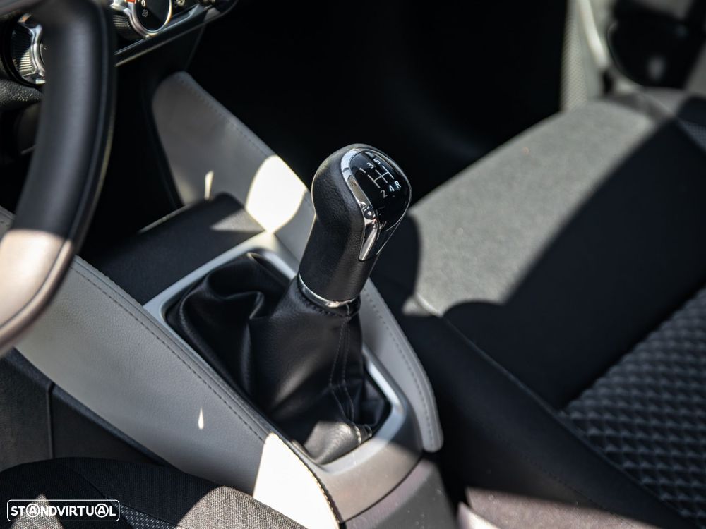 Nissan Micra 1.0 IG-T N-Connecta - 25