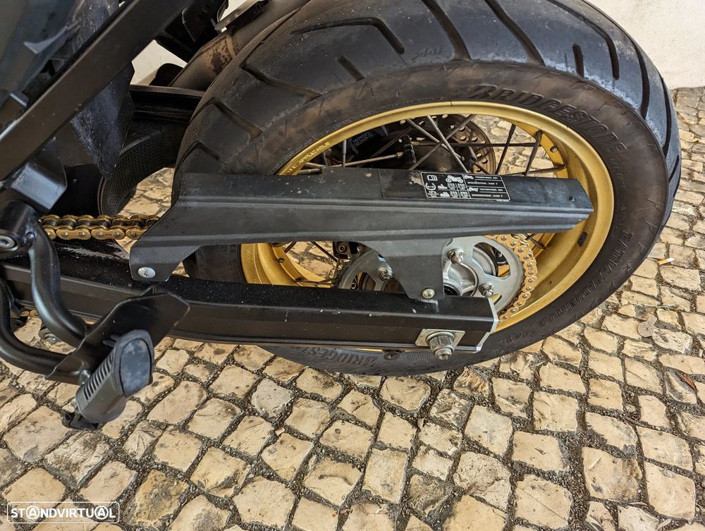 Suzuki v-strom XT - 5