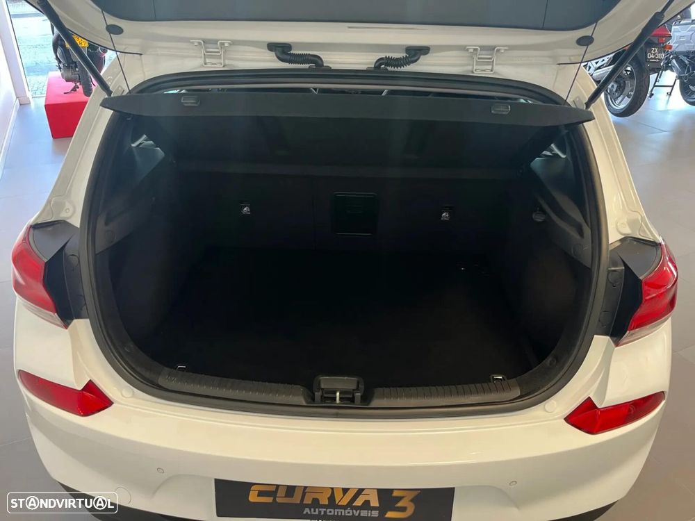 Hyundai i30 1.6 CRDI STyle - 8