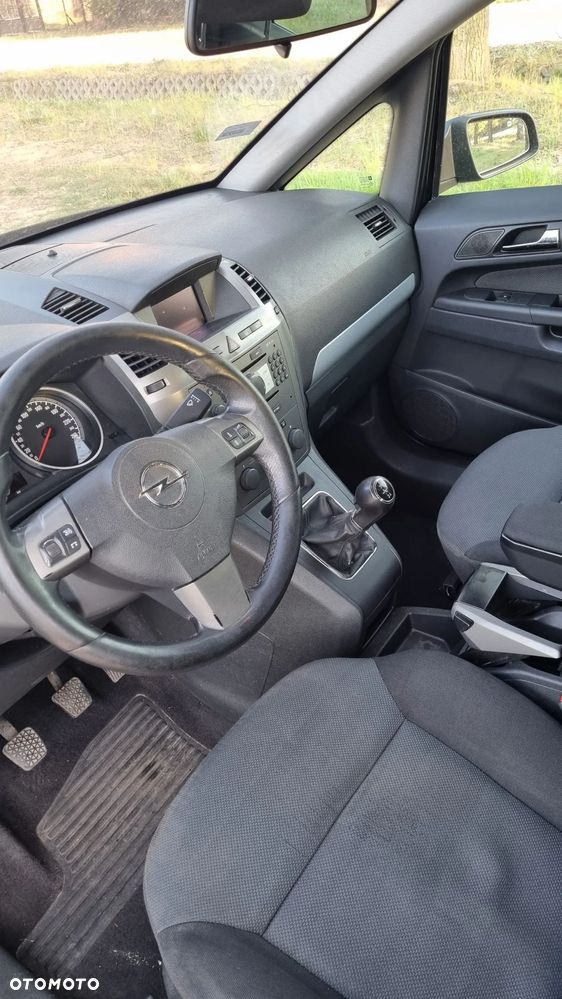Opel Zafira 1.8 Elegance - 9