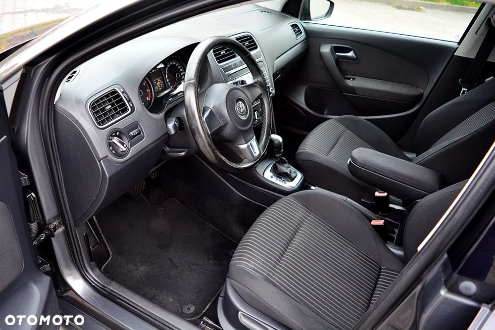 Volkswagen Polo 1.4 DSG Comfortline - 19