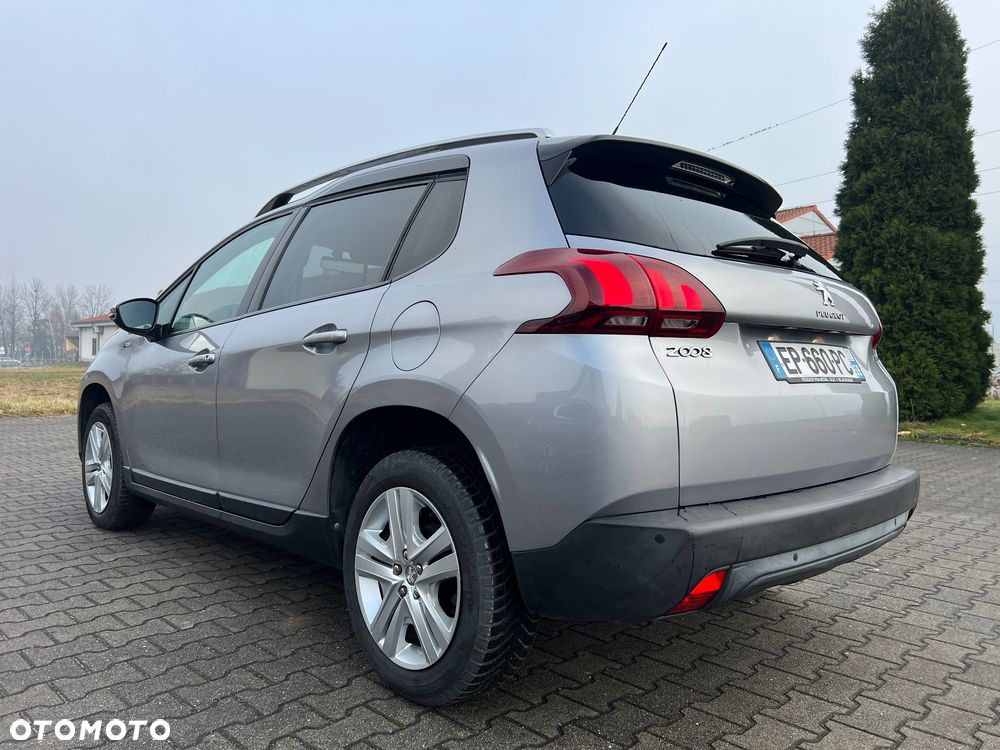 Peugeot 2008 PureTech 82 Style - 11