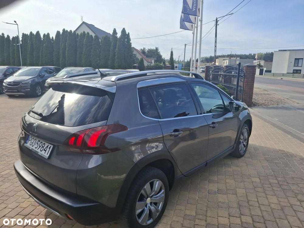 Peugeot 2008 PureTech 130 Allure Pack - 6