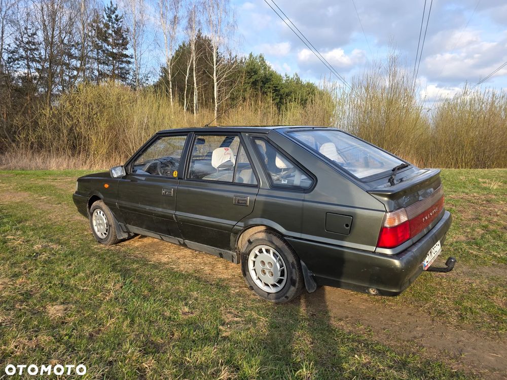 Polonez Caro - 14
