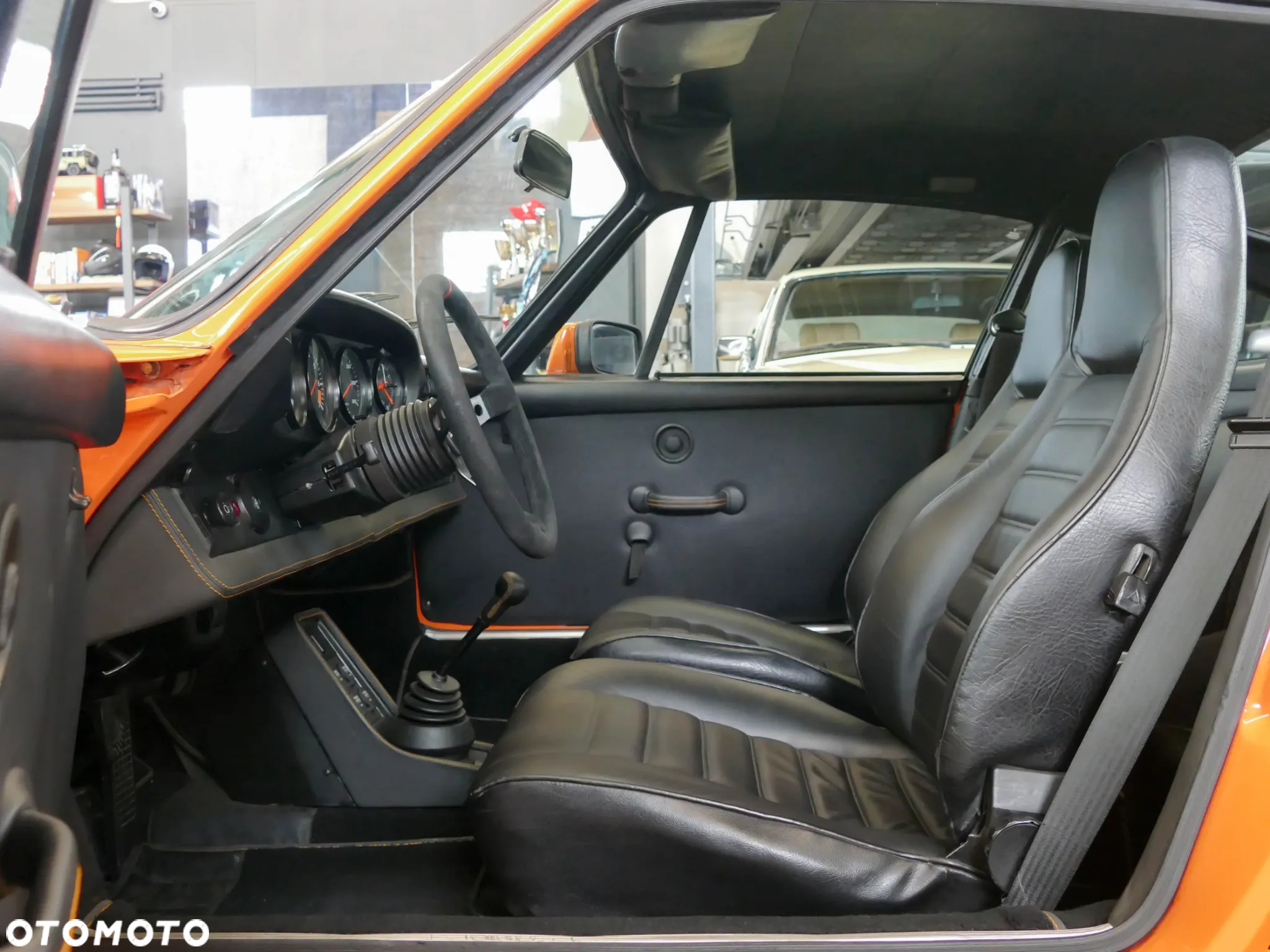 Porsche 911 - 8