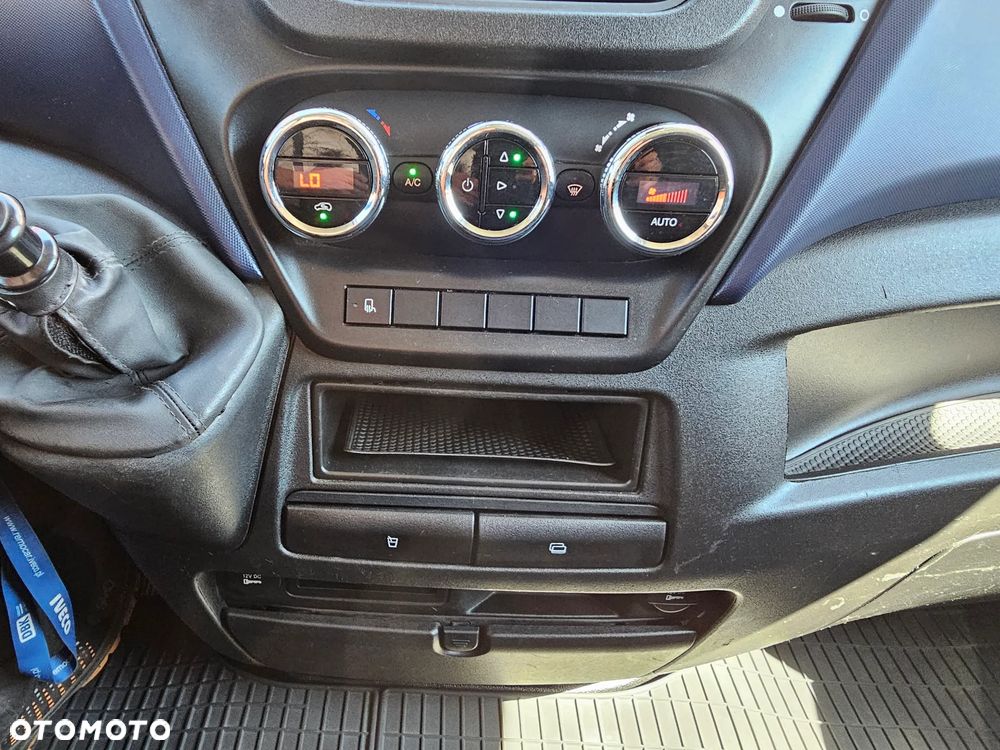 Iveco 50C15 - 16
