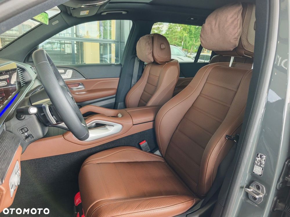 Mercedes-Benz GLS - 9