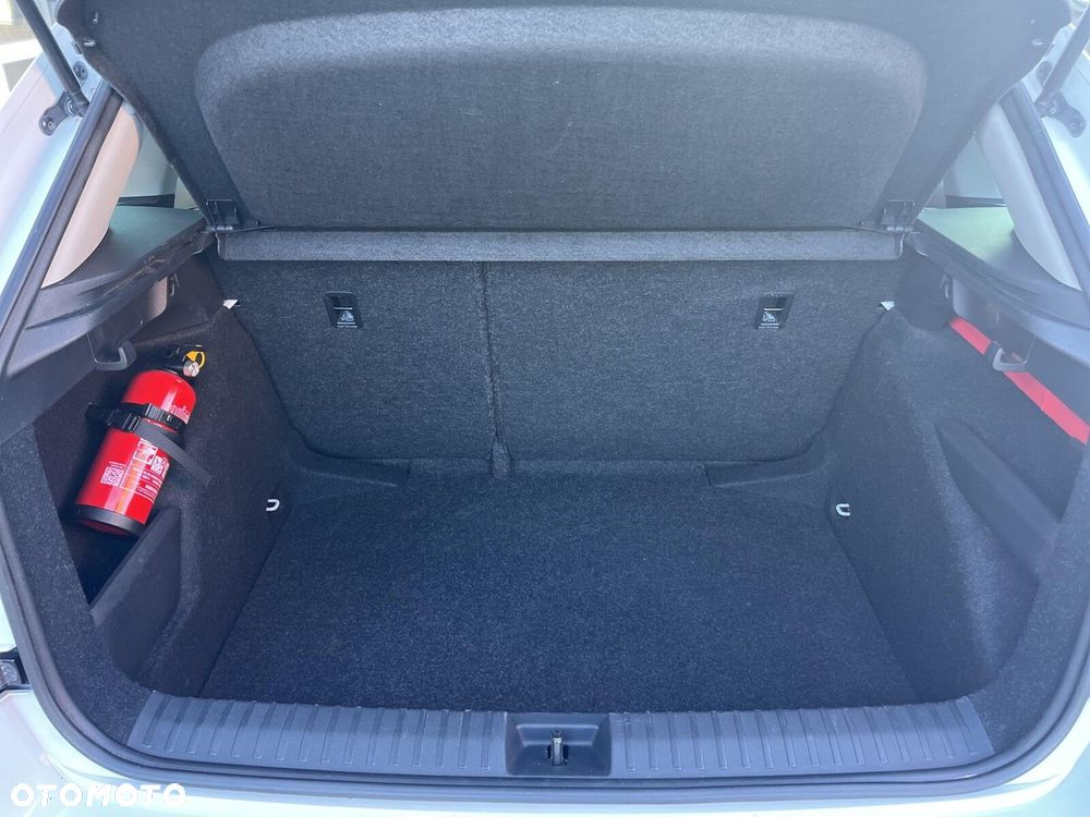 Skoda Kamiq 1.0 TSI Ambition DSG - 32